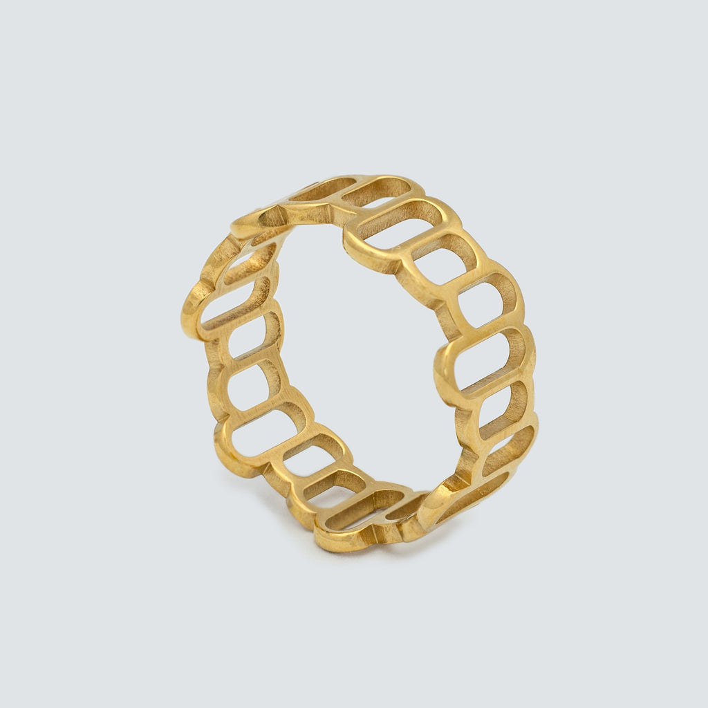 Queen Style Ring Gold